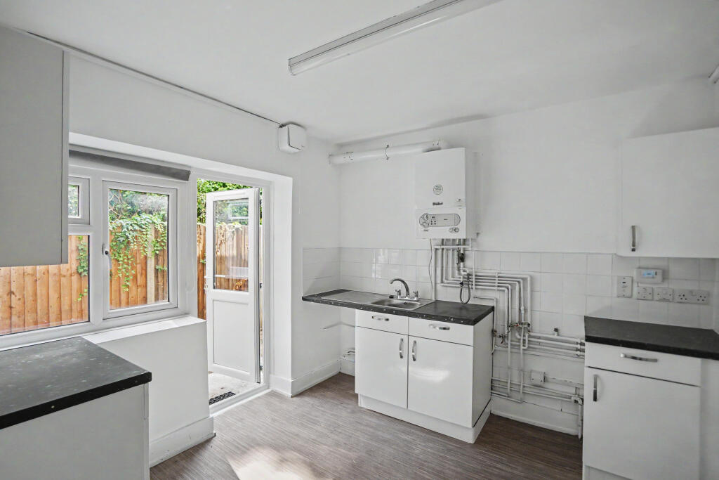 Apartment in London - View 4