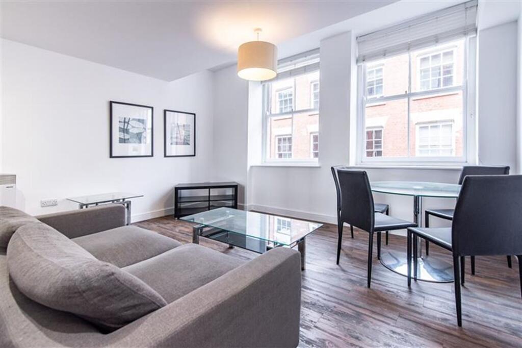 Main image of property: Hounds Gate, Nottingham, NG1