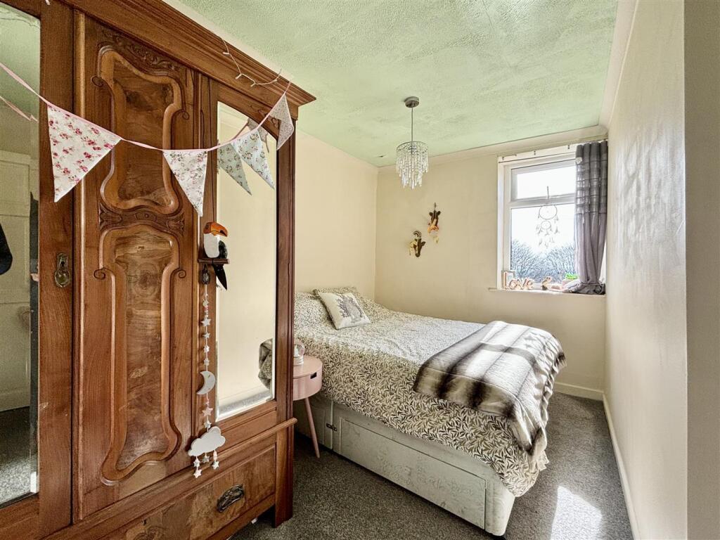 Additional image 16 of Hollybank, Catherine Slack, Queensbury