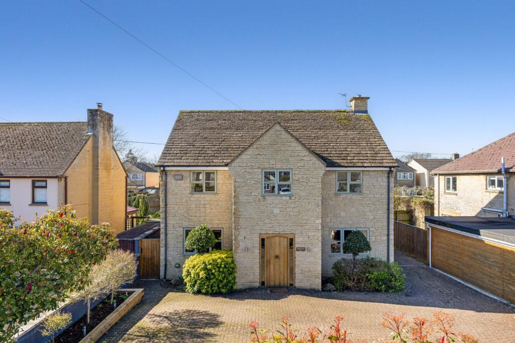 Main image of property: Standlake Road, Ducklington, Witney, Oxfordshire
