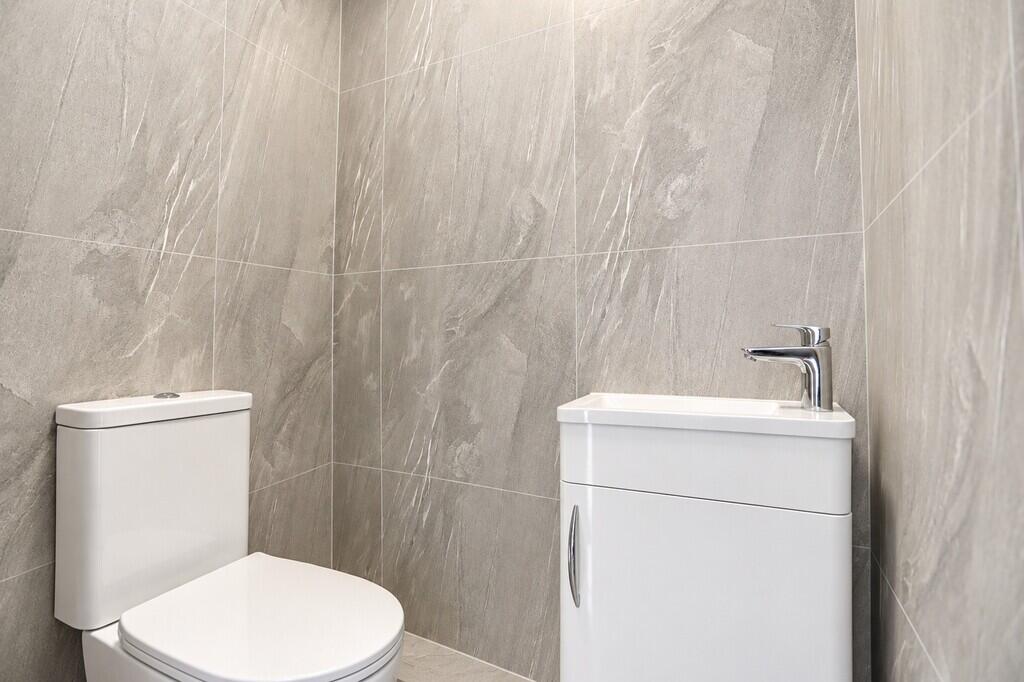 House in London - View 4
