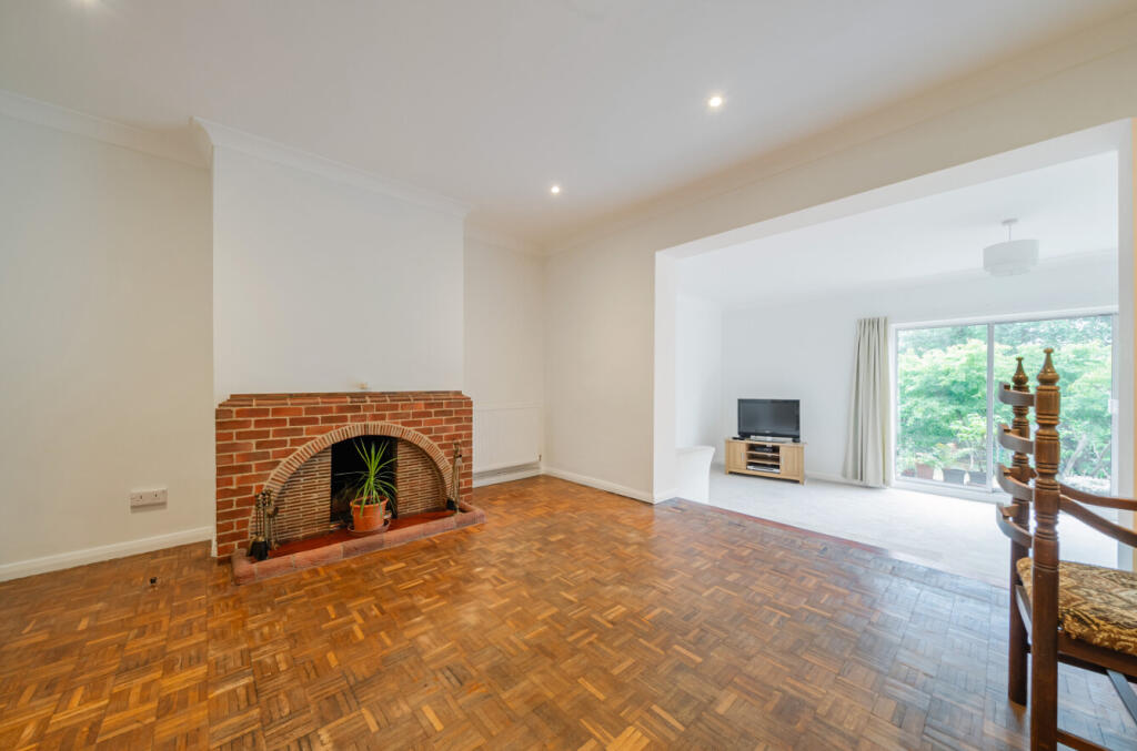 House in London, Perry Hall, Crofton - View 5