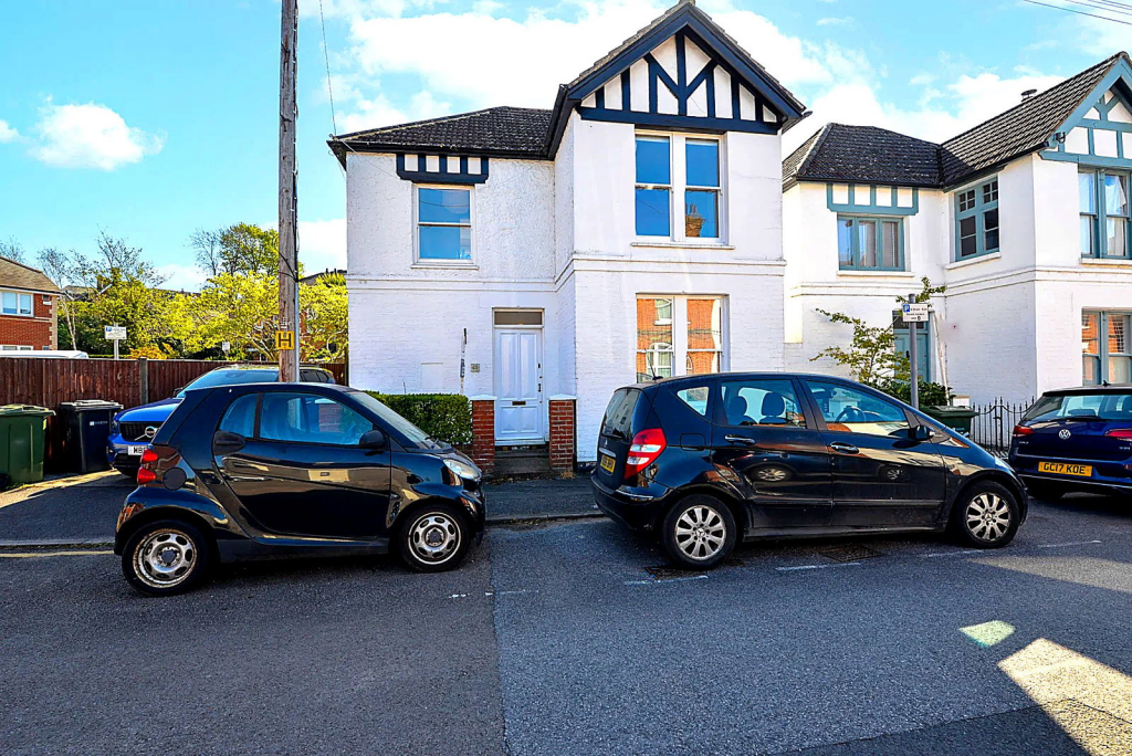 Main image of property: Springfield Road, Guildford, GU1 4DP