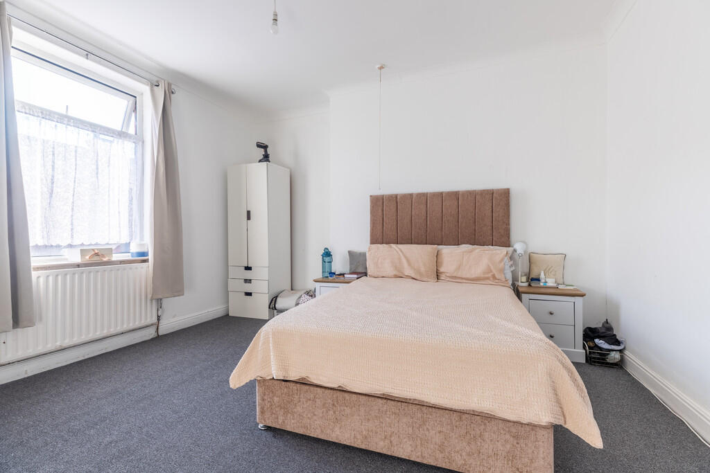 Holmes Street, Meanwood, OL12 6AQ photo 5