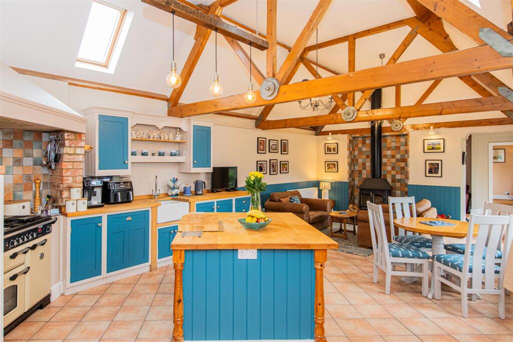 Glebe Farm, Pytchley, Kettering photo 3