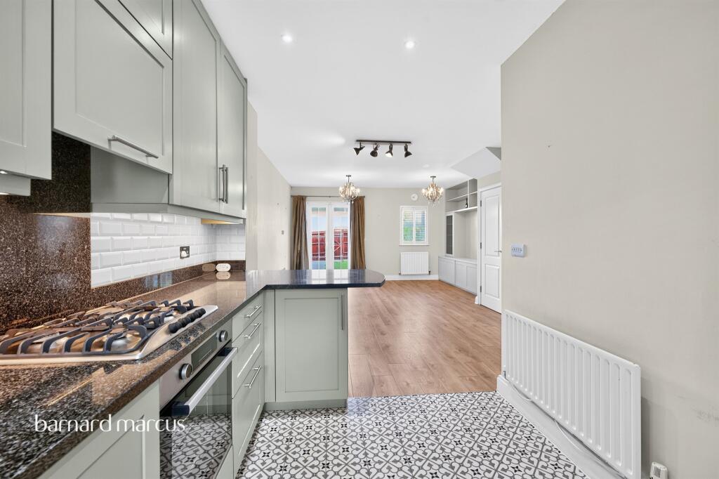 House in Kingston upon Thames - View 5