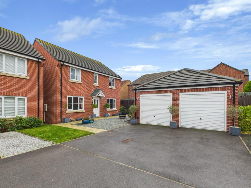 Main image of property: Bilton Dale, Cottingham,  HU16 5DB