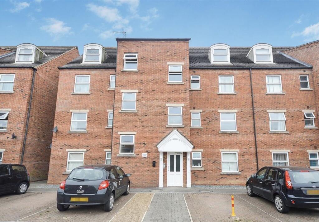 Main image of property: Fairfax Street, Lincoln