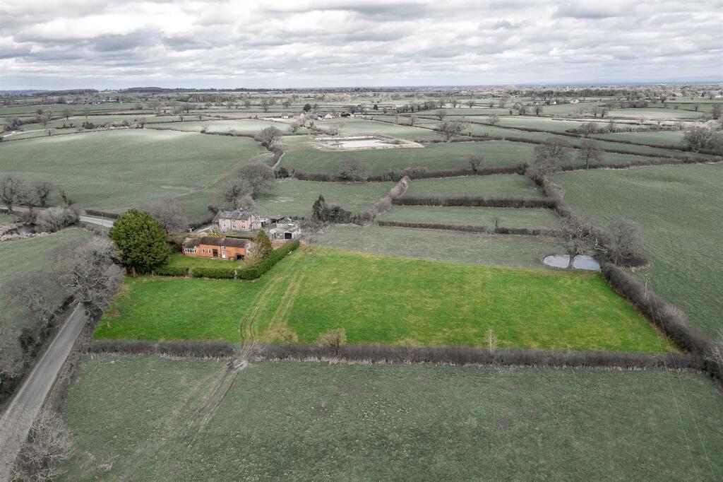 Main image of property: Corner Cottage, Chorley Bank, Chorley, Nr Cholmondeley, CW5 8JS.
