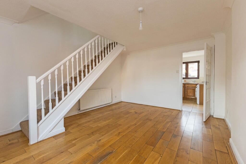 Pearl Gardens, Cippenham photo 2