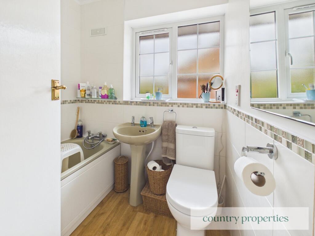 Additional image 18 of Oaklands Lane, Smallford, St Albans, AL4
