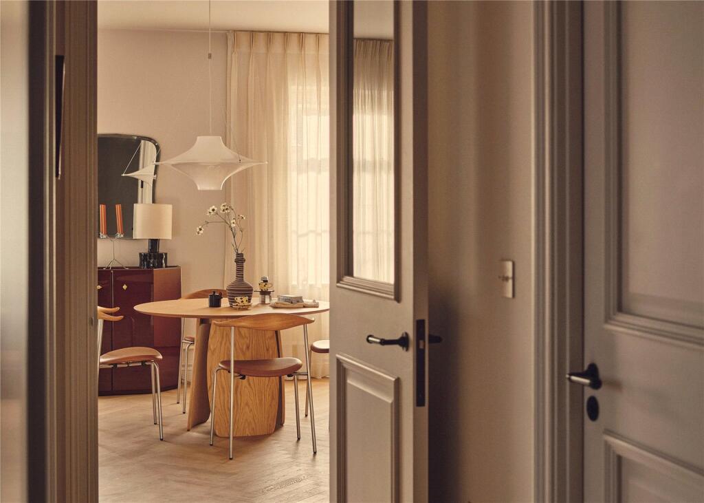 Apartment in London, City of Westminster - More