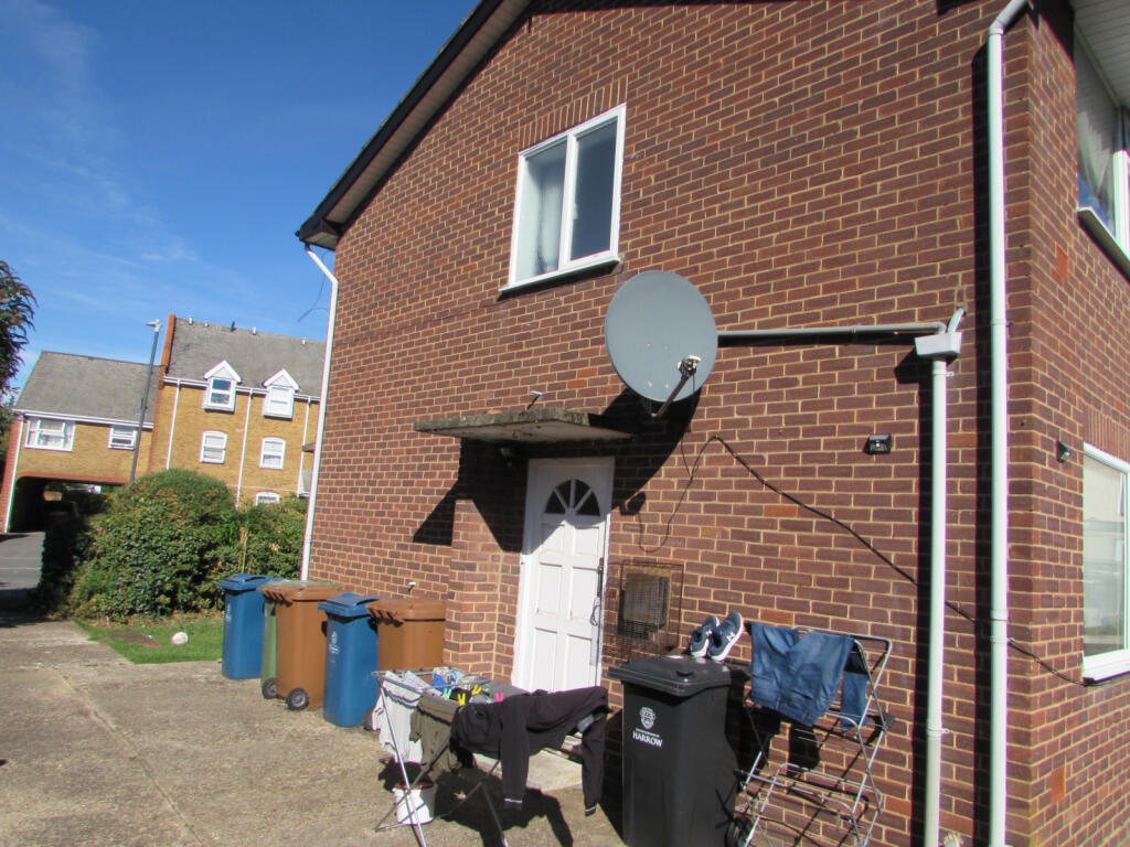 House in Harrow - View 2
