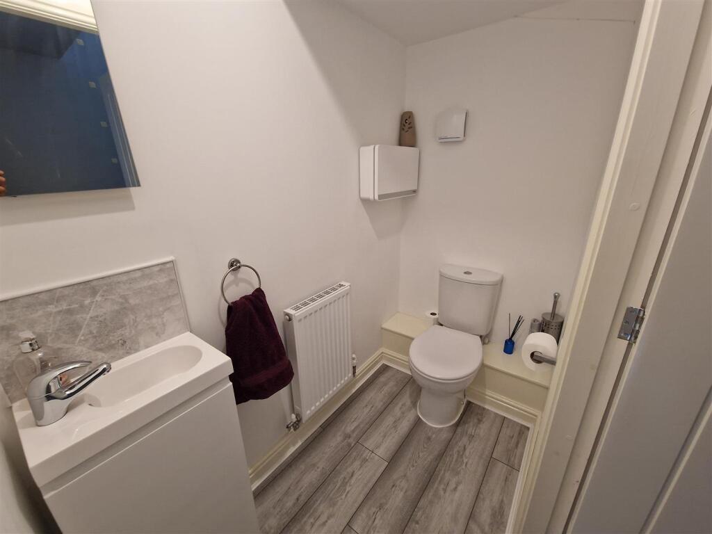 House in Bretton, Saltney Ferry, Saltney - More