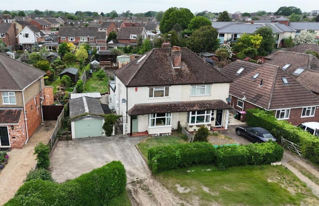 Main image of property: Loddon Bridge Road, Woodley, RG5