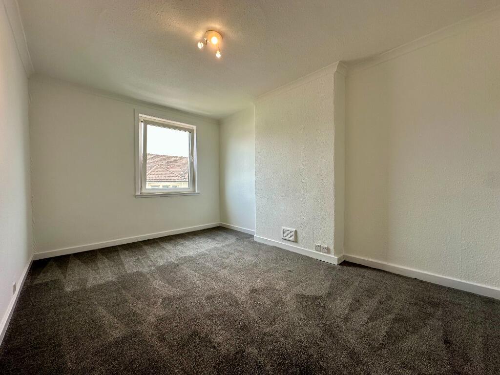 Apartment in Paisley - More