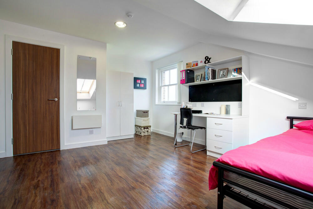 Apartment in Liverpool, Everton - More