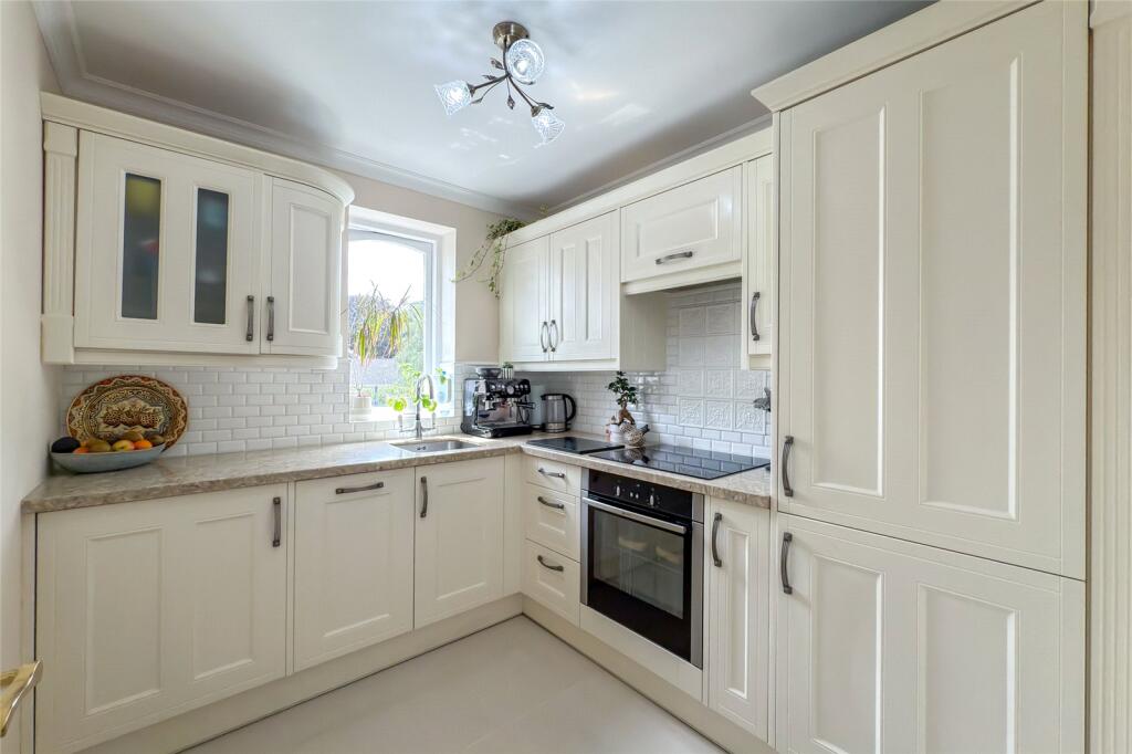 Ridgemont House, 29 Ridgmont Road, St. Albans, Hertfordshire, AL1 – pohled 2