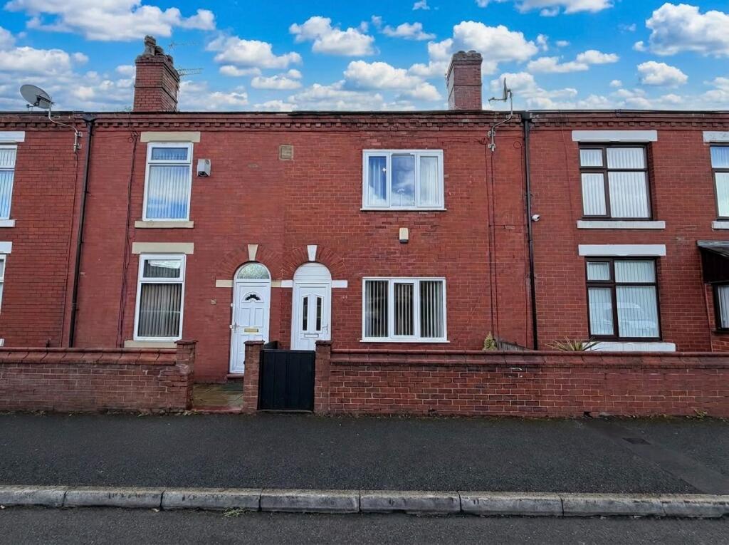 Main image of property: Gorseyfields, Droylsden, Manchester M43 6DZ
