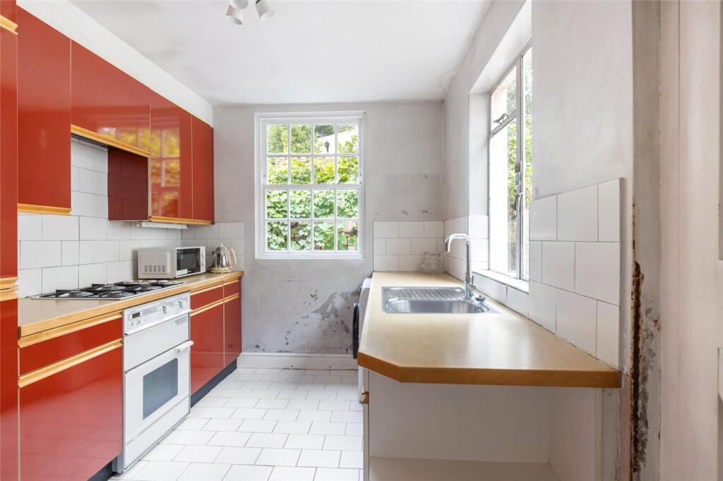 House in London - View 4