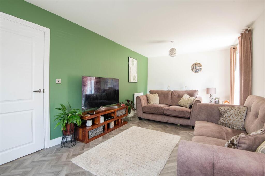 House in Preston - View 5