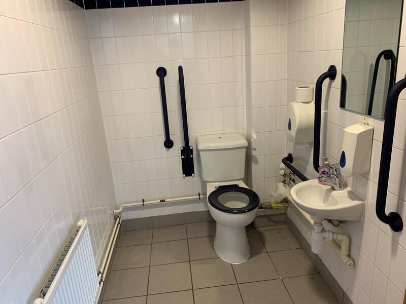 Photo 10