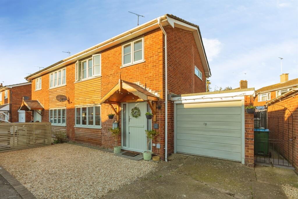 Main image of property: Summerleys, Edlesborough, Dunstable