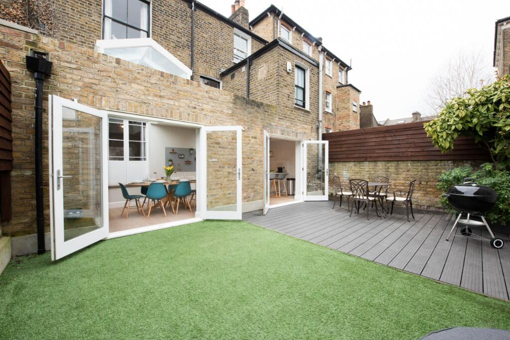 1 bedroom house share for rent