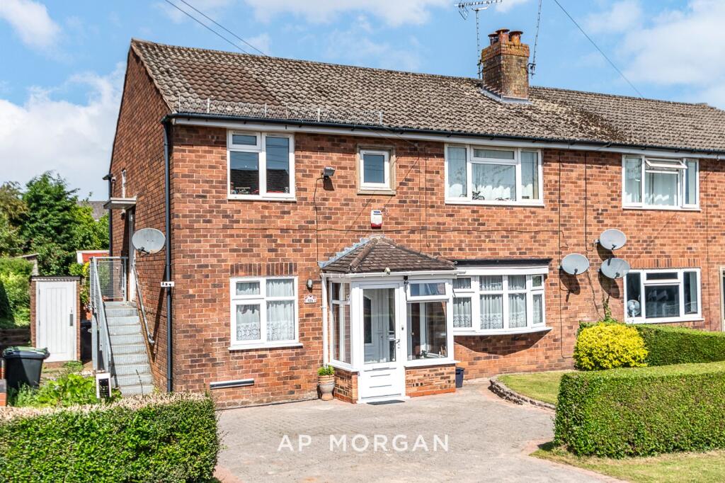 Main image of property: Waverley Crescent, Romsley, Worcestershire, Worcestershire, B62