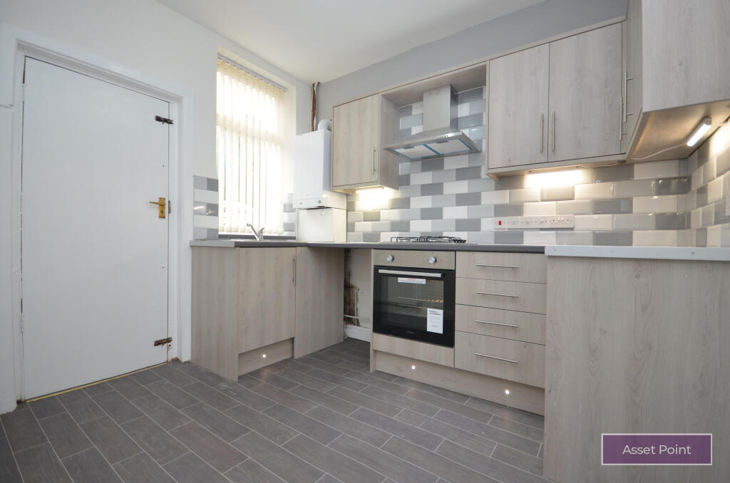 House in Blackburn, Cherry Tree, Mill Hill - View 2