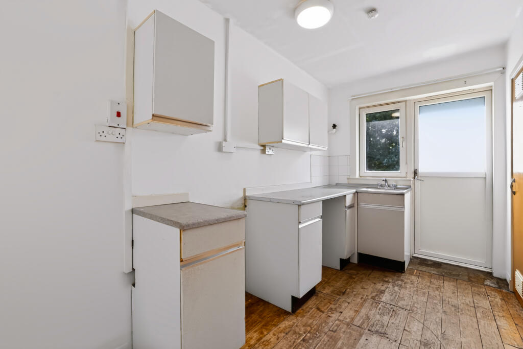 Apartment in Falkirk - View 5
