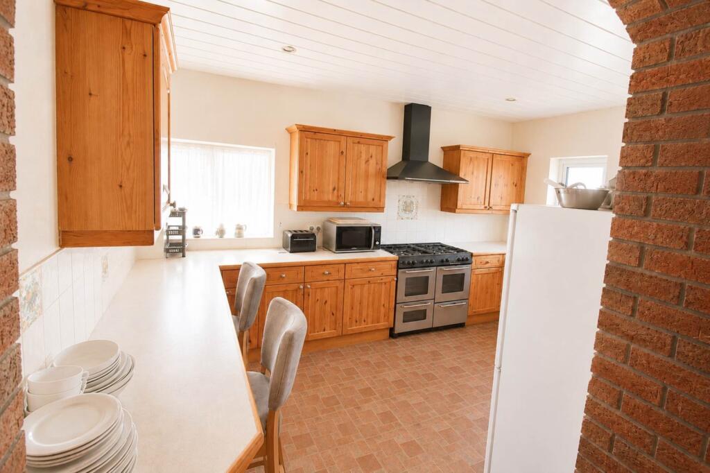 House in Weston-super-Mare, Milton - View 5
