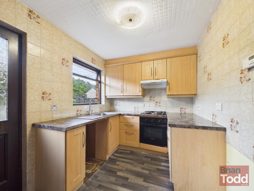 Wyncairn Avenue, Larne, Mid And East Antrim photo 4