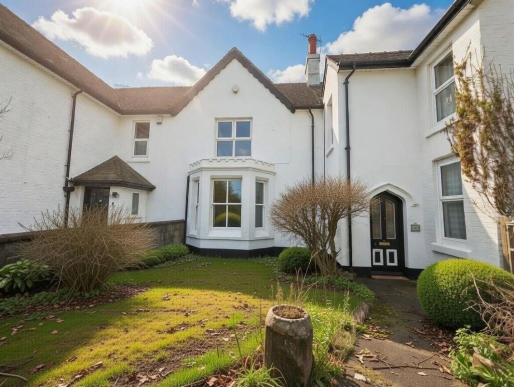 Main image of property: 463 Hartshill Road, Stoke-on-Trent, Staffordshire, ST4 6AA