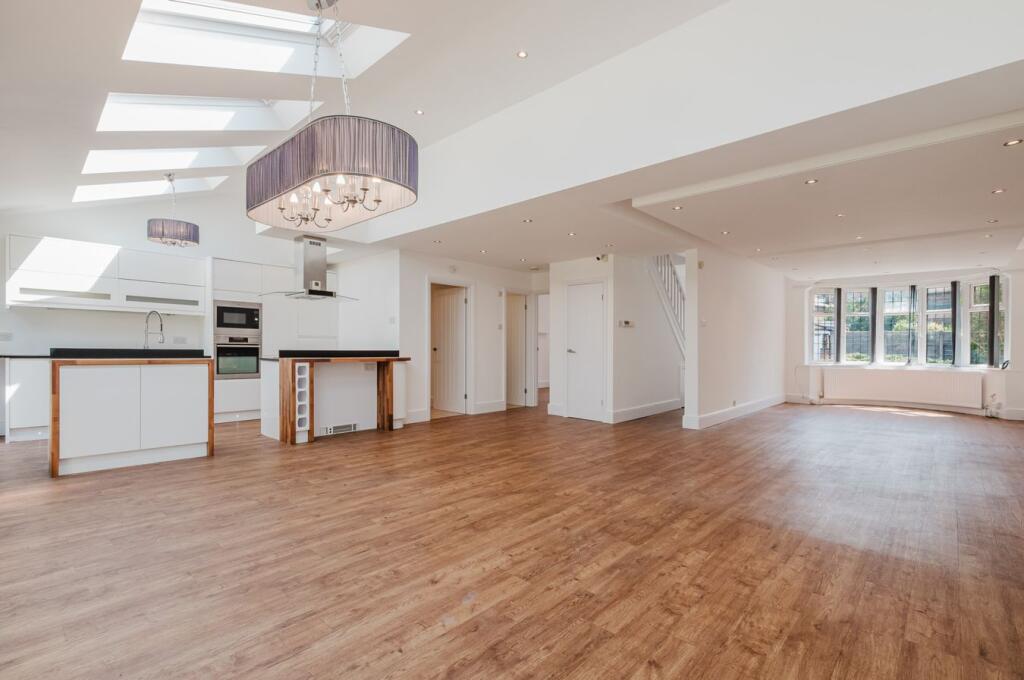 Conway Road, Davyhulme, Manchester, M41 – pohled 2