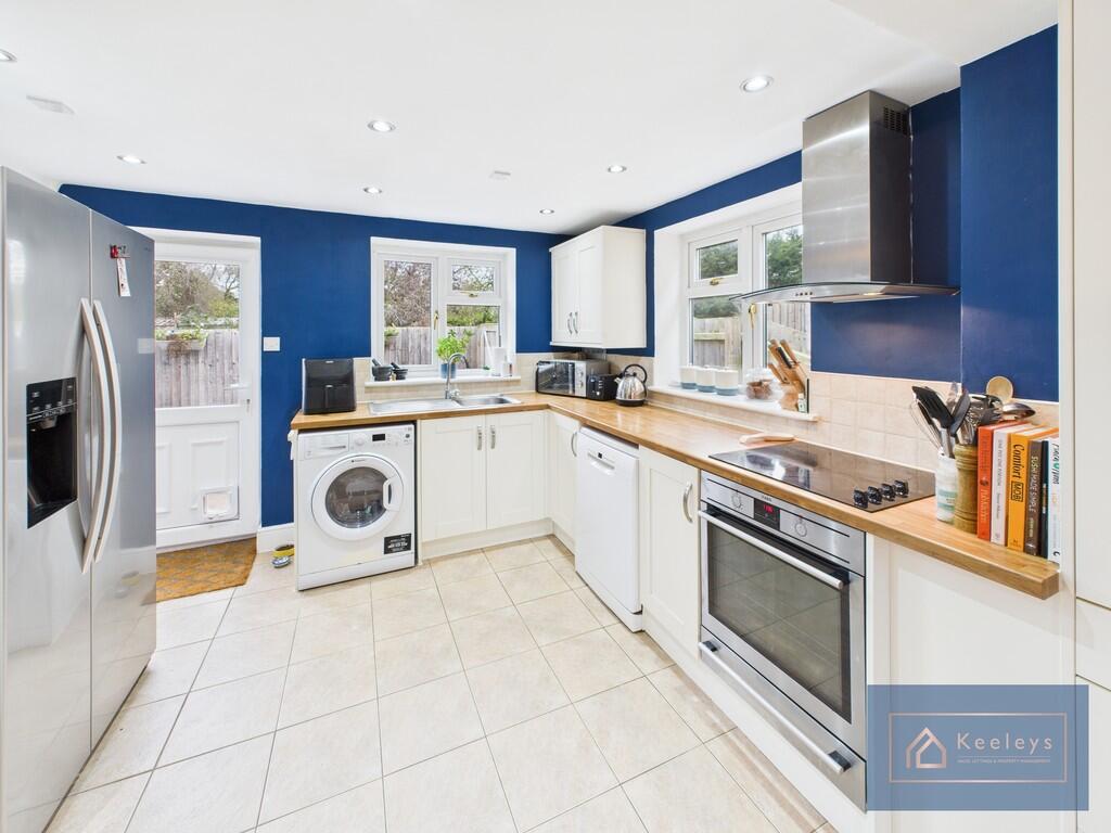 House in East Cambridgeshire, Soham - More