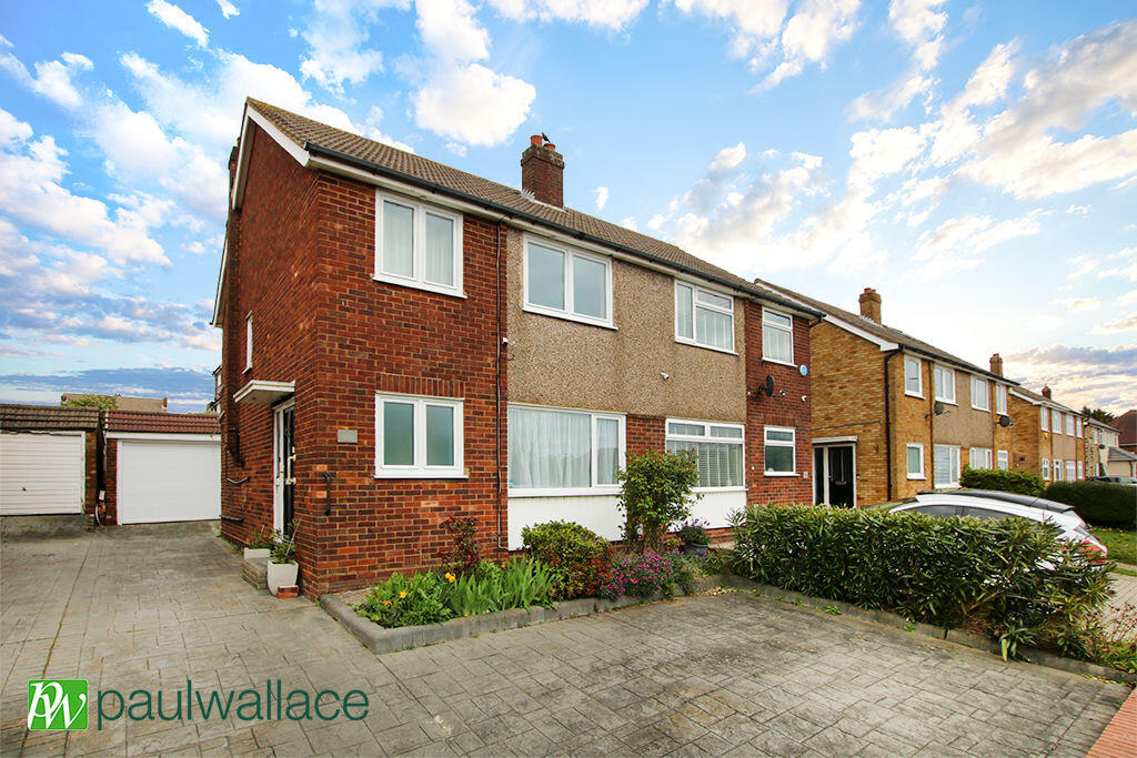 Main image of property: Hammondstreet Road, West Cheshunt