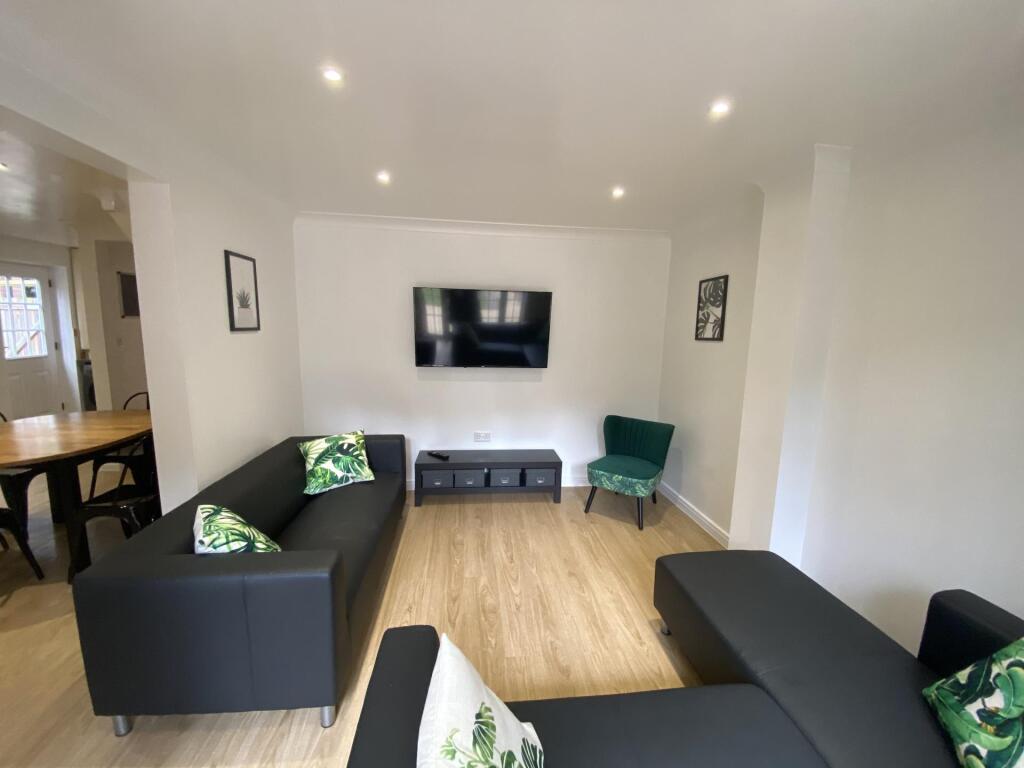 House in Charnwood, Leicestershire - View 4