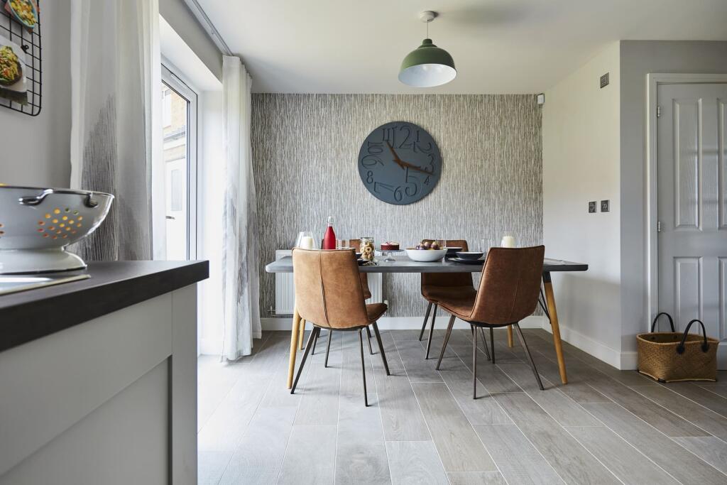 House in Northampton - View 3