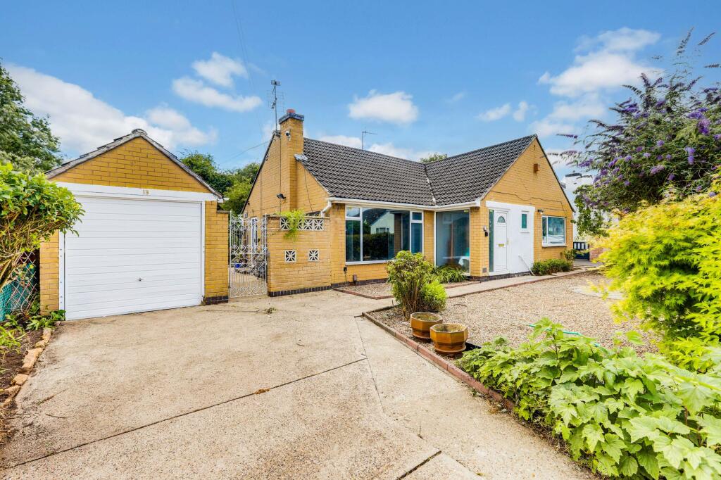 Rosslyn Drive, Hucknall, NG15, Hucknall