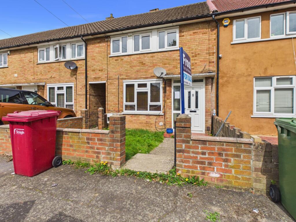 Main image of property: Parry Green North, Langley, Berkshire, SL3