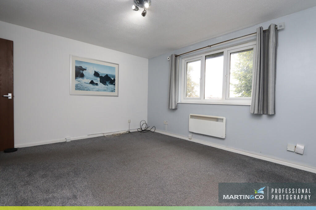 Apartment in Cardiff - View 4