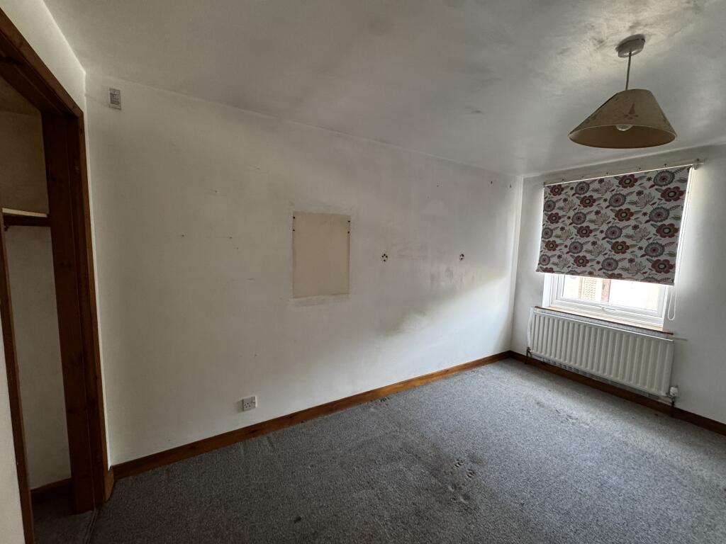 House in Lincoln - View 5