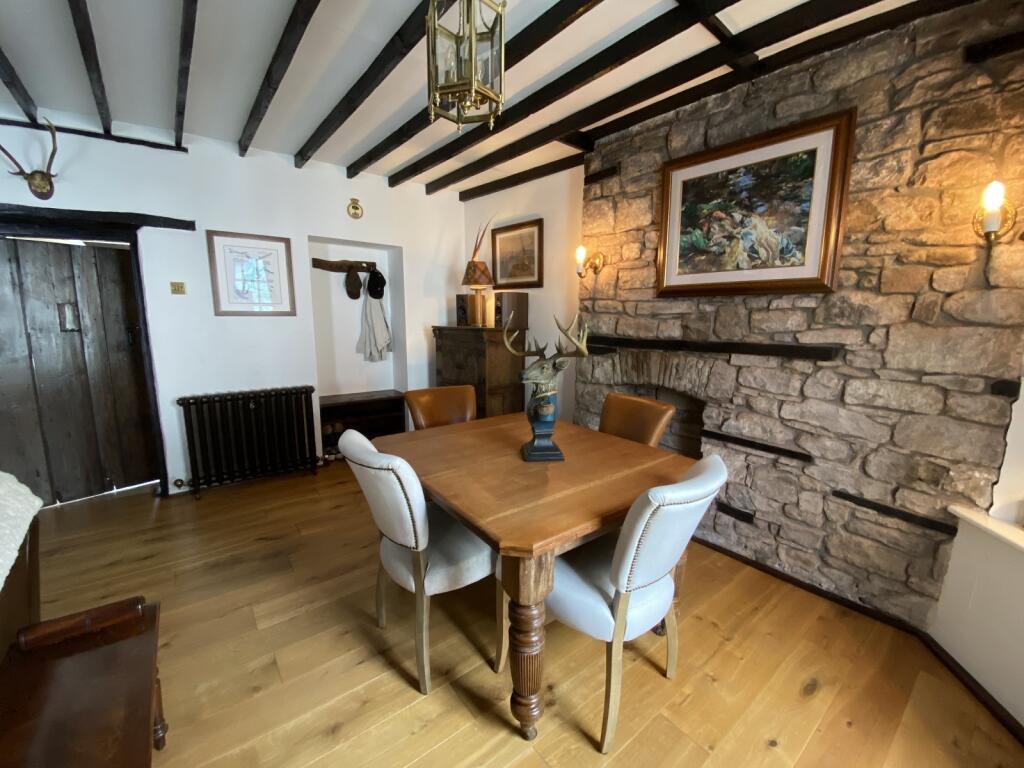 House in Newport - View 4
