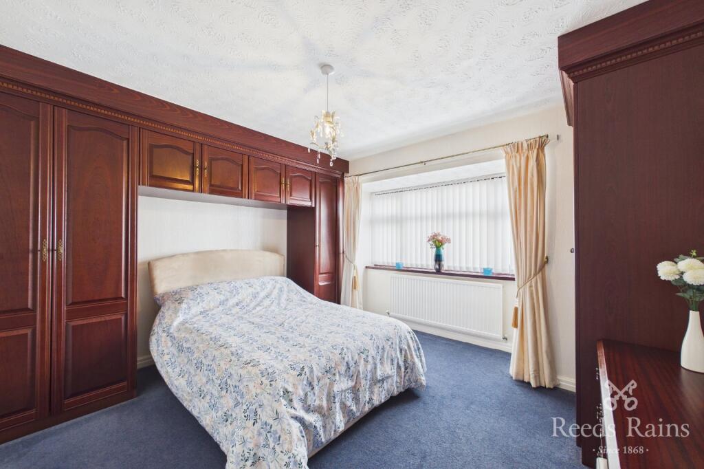 House in St Helens, Liverpool City Region - View 5