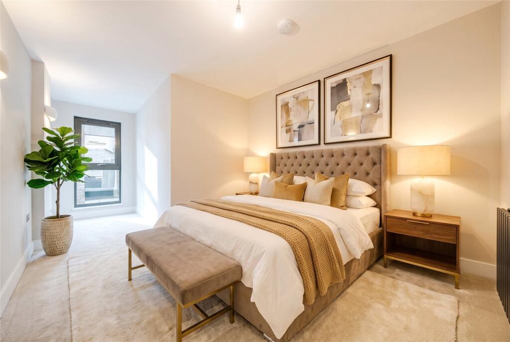 Apartment in London - More