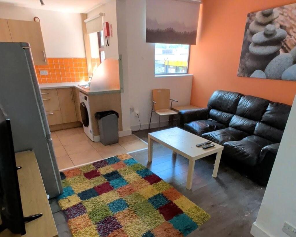 Main image of property: Flat 2b Porterbrook Apartments, 245 Broomhall Street
