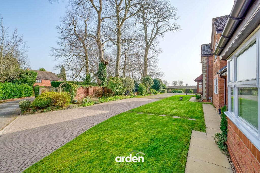 Additional image 20 of Whitford Gardens, Bromsgrove, B61