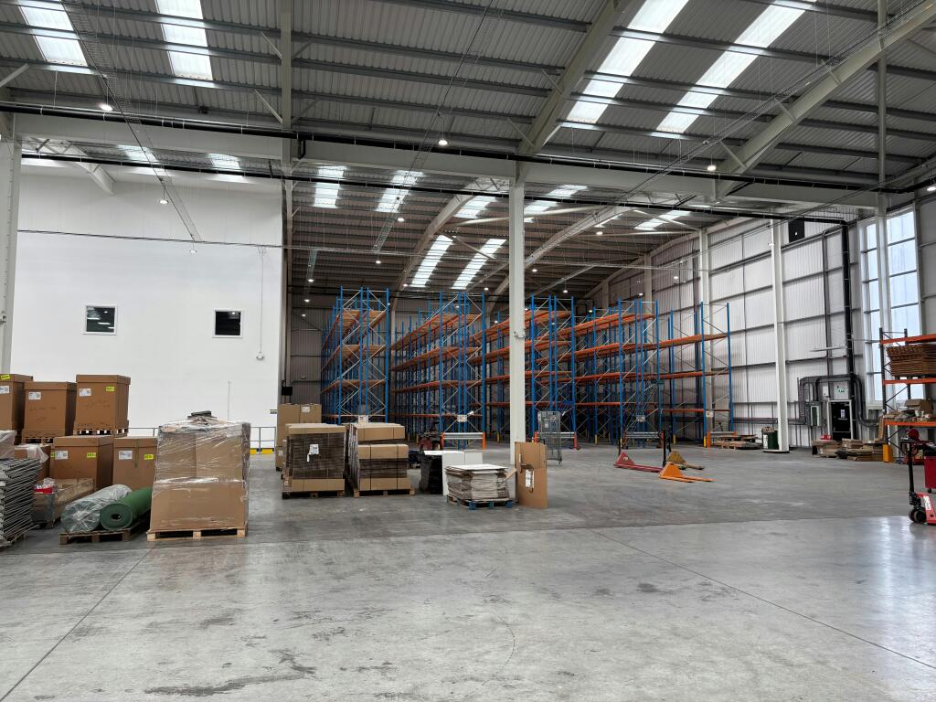 B2 Warehouse Space (viewing racking 2).jpg