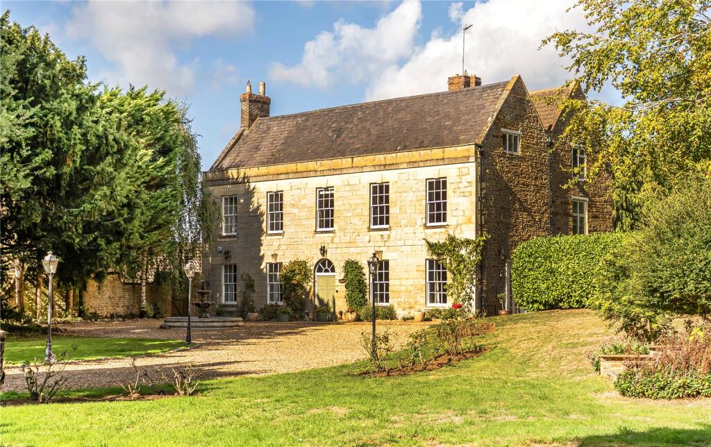 Main image of property: Elwes Way, Great Billing Village, Northampton, Northamptonshire, NN3
